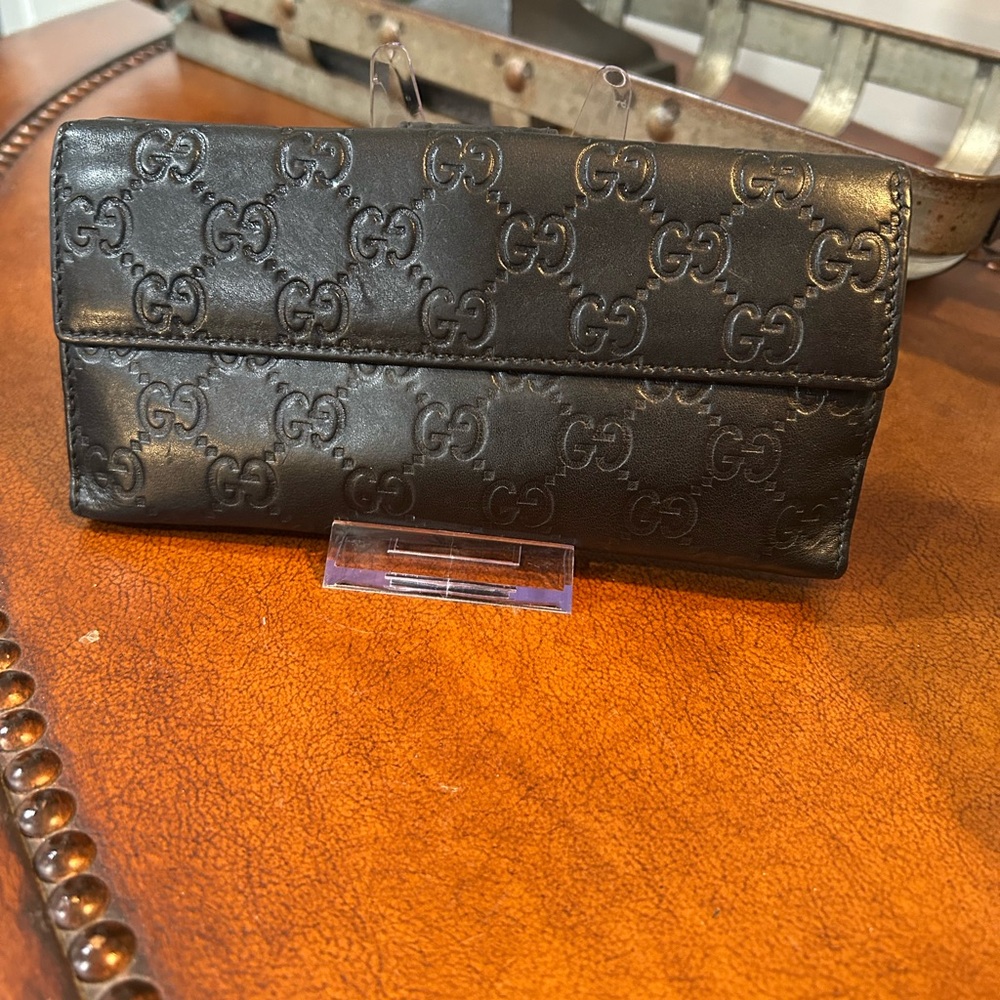 Gucci Heart Leather Wallet - Picture 6 of 13